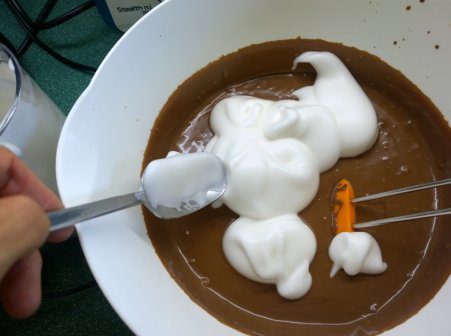 aquafaba chocolate mousse